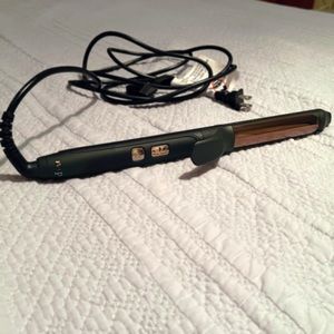 n:P beautiful curling iron 1” barrel